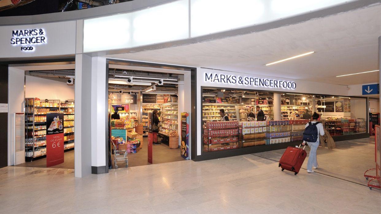 paris airport shops